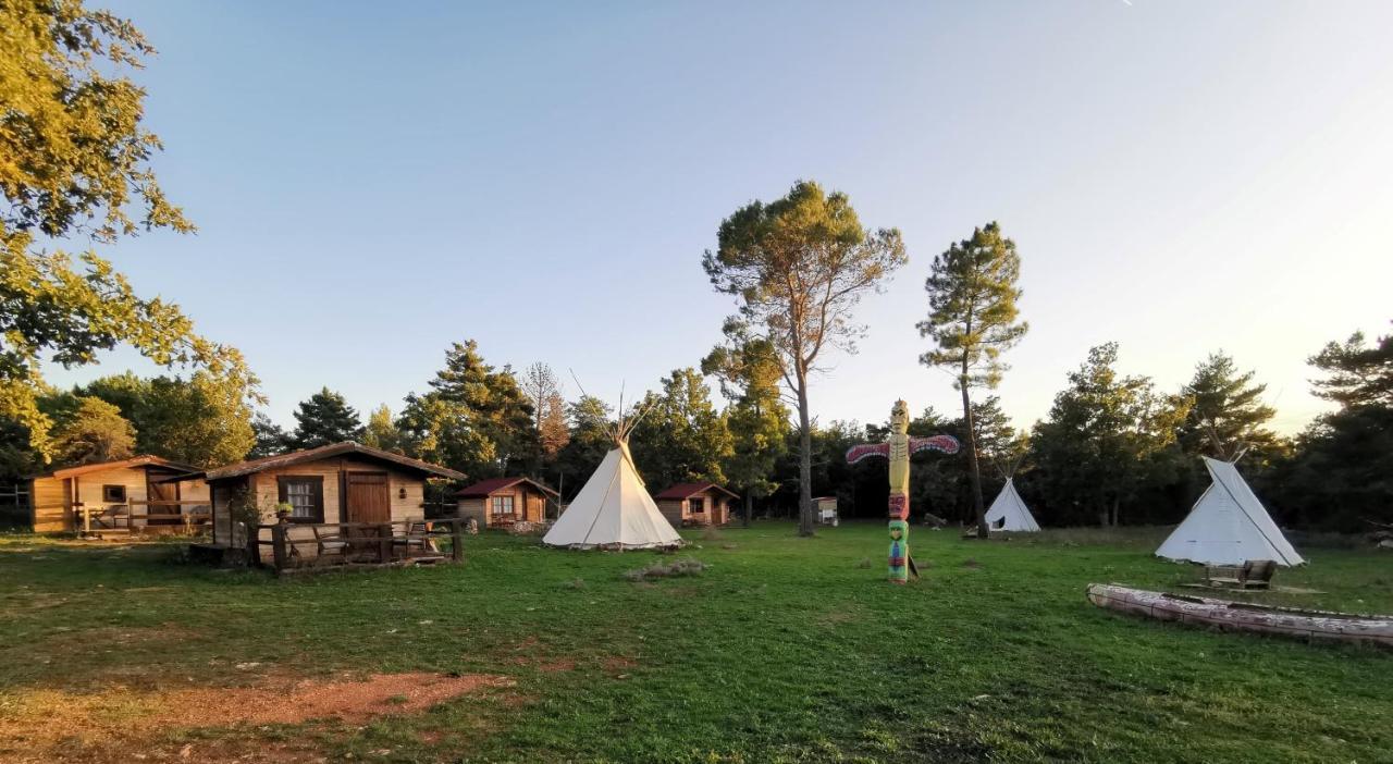 Hotel Ranch Du Puits De Riquier Moissac-Bellevue Exteriér fotografie
